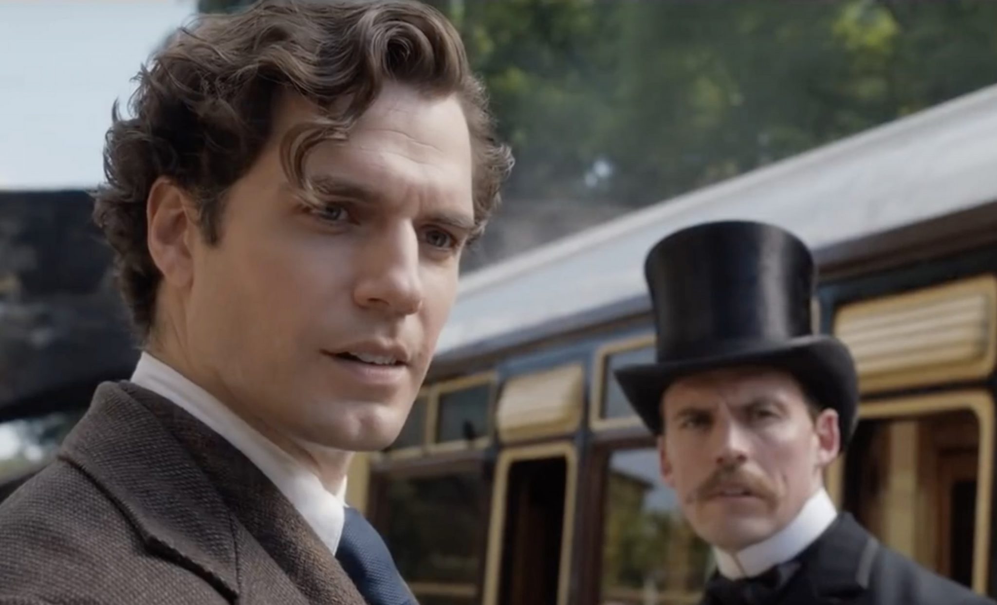 What If Sherlock Holmes Was Hot? Internet Gaga Over Henry Cavill ...