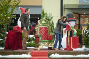 Hallmark, Five Star Christmas-Photo: Victor Webster, Bethany Joy Lenz Credit: ©2020 Crown Media United States LLC/Photographer: Kailey Schwerman