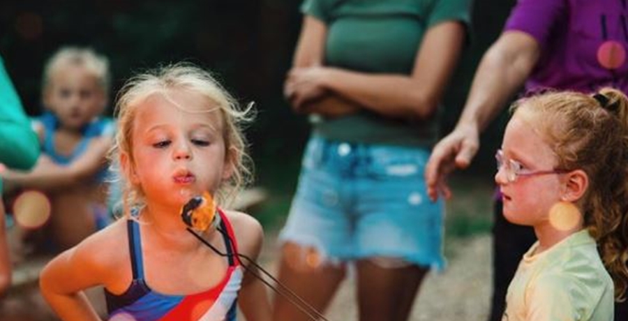 Riley Busby Hazel Busby OutDaughtered