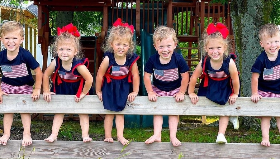 Sweet Home sextuplets Courtney Waldrop Instagram