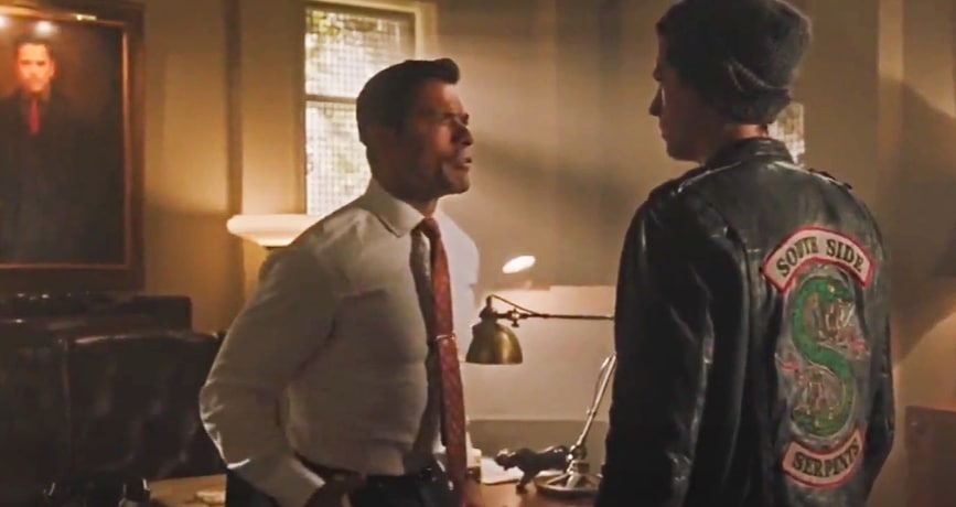 Riverdale - Mark Consuelos Youtube