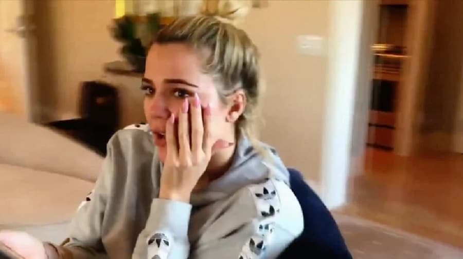 Khloe Kardashian Cries Over Tristan Thompson [Screenshot | YouTube]