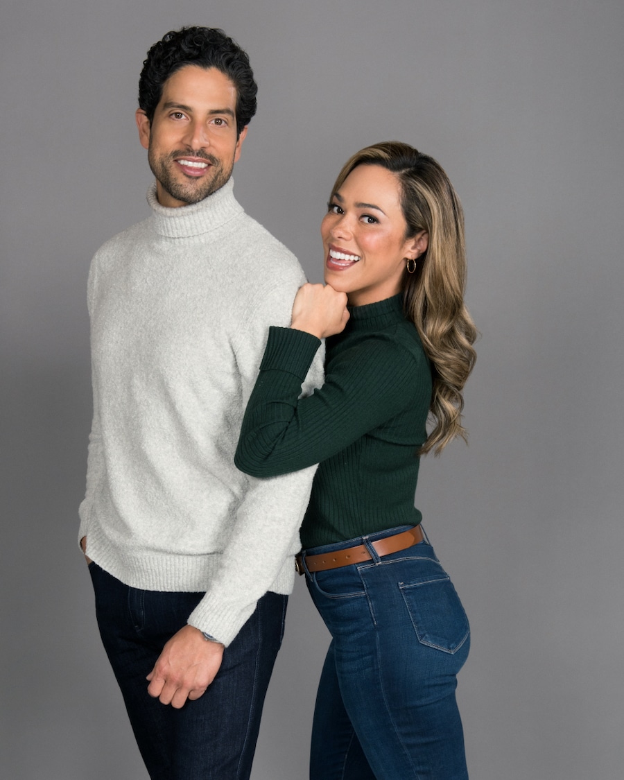 A Christmas Proposal Pictured (L-R) Adam Rodriguez as Julian Diaz and Jessica Camacho as Maria Winters Photo: Dean Buscher ©2021 CBS Broadcasting, Inc. All Rights Reserved