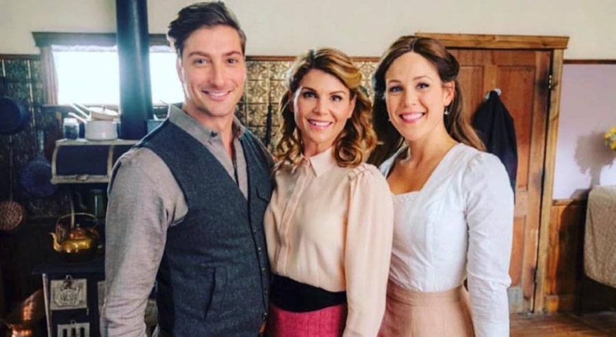 TBT Daniel Lissing, Lori Loughlin, Erin Krakow WCTH-https://www.instagram.com/p/BgMZ8HCh9Mq/